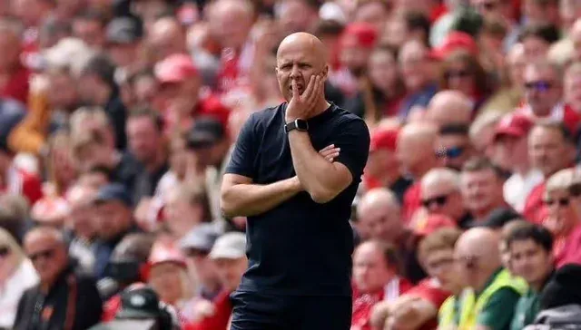 Liverpool owners face dilemma - stick or twist with Slot?